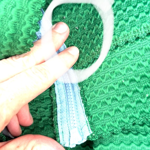 Anthropologie "Girls from Savoy" women's ponte bell skirt green XS/S, stretch - Picture 6 of 14